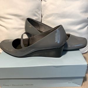 Life stride wedges